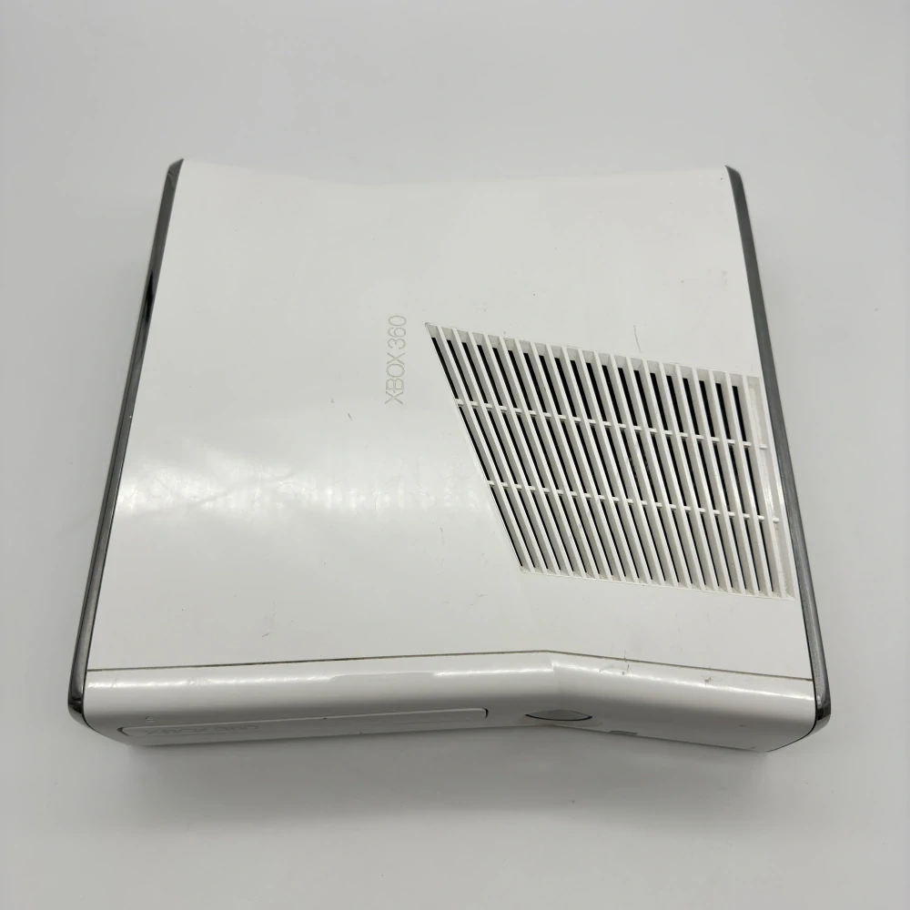 Xbox 360 Slim (biela)