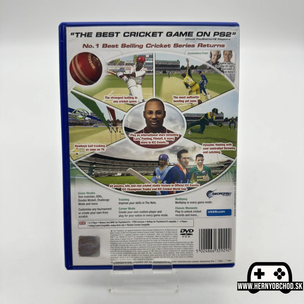 𝗕𝗿𝗶𝗮𝗻 𝗟𝗮𝗿𝗮 𝗜𝗻𝘁𝗲𝗿𝗻𝗮𝘁𝗶𝗼𝗻𝗮𝗹 𝗖𝗿𝗶𝗰𝗸𝗲𝘁 𝟮𝟬𝟬𝟱 (𝗣𝗦𝟮): Hra + manuál a letáčik | Anglický obal