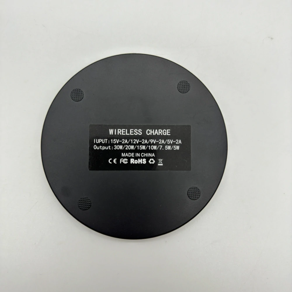 Bezdrôtová nabíjačka (Fast Charger) (štvorčekový dizajn)