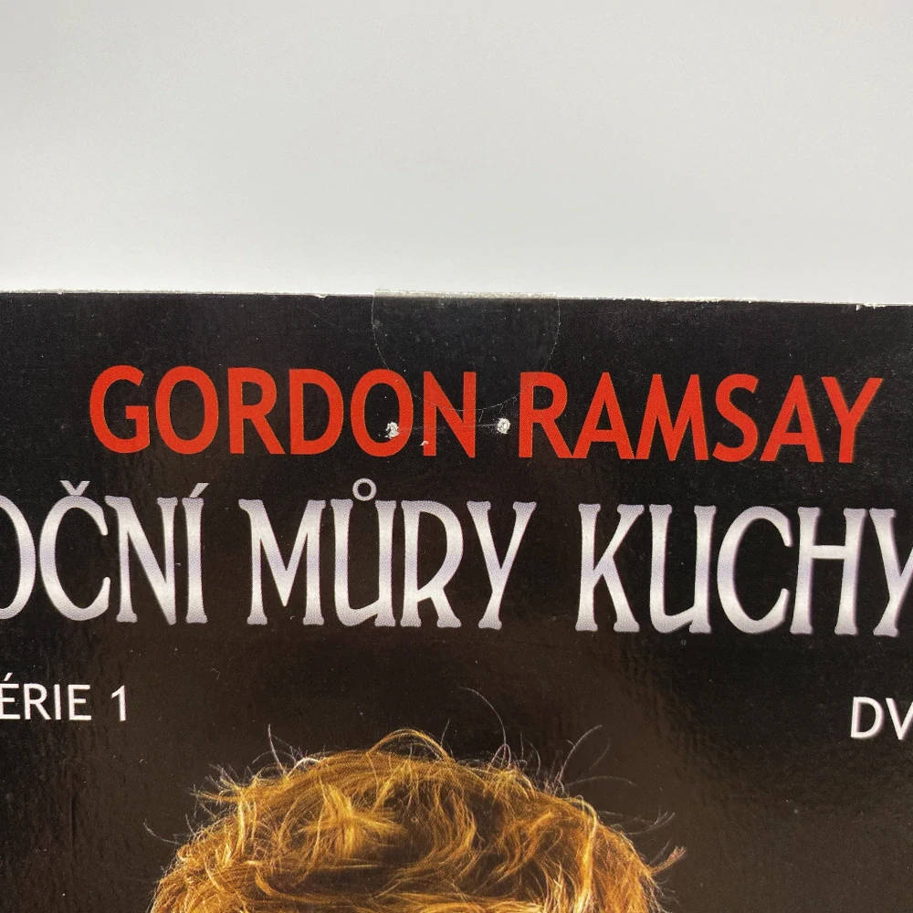 Gordon Ramsey Nocni Mury Kuchyne - 1. serie (Diely 1+2+3+5)