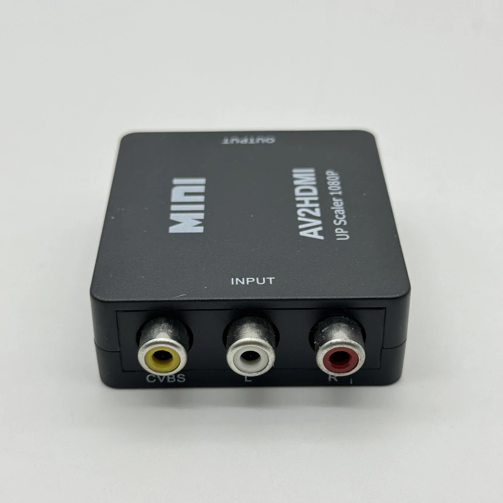 Prevodník AV na HDMI (čierny variant)