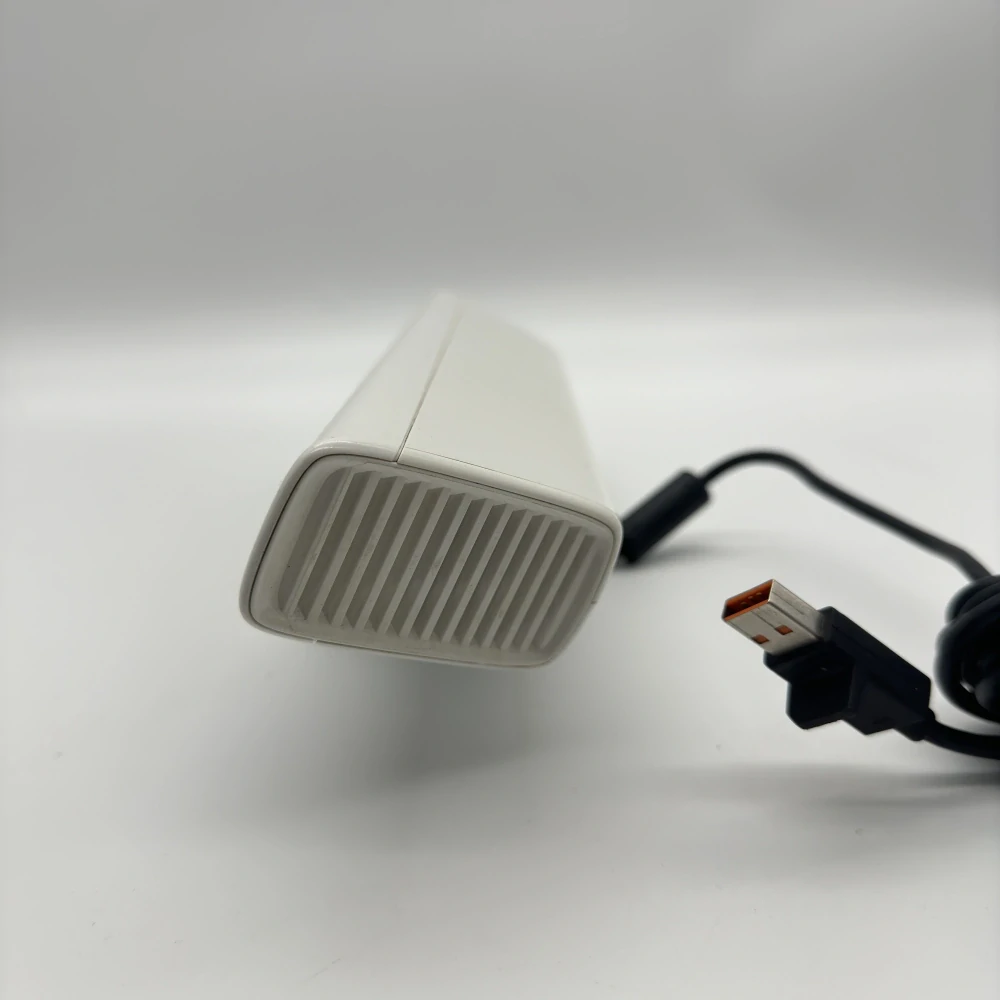 Kinect pre Xbox 360 (Biely variant)