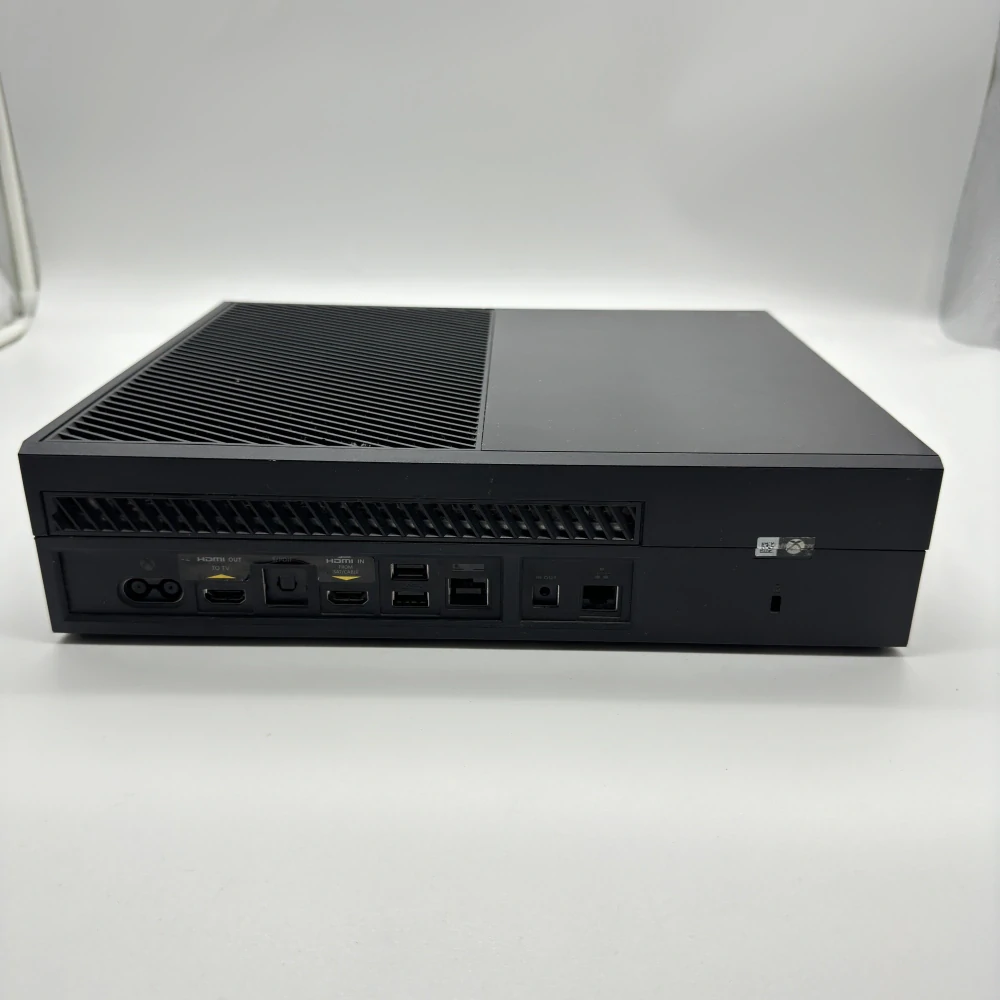 Xbox ONE (500GB)