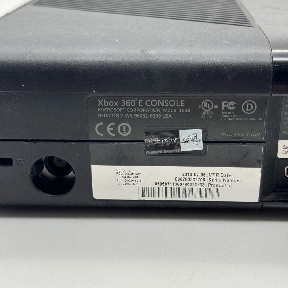 Xbox 360 E (čierna) - RROD - ND