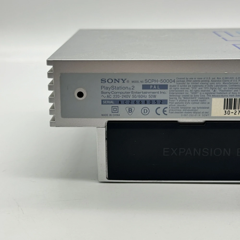 Playstation 2 (FAT) (strieborná) (SCPH-50004)