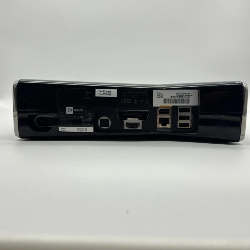 Xbox 360 Slim 16GB (čierna)