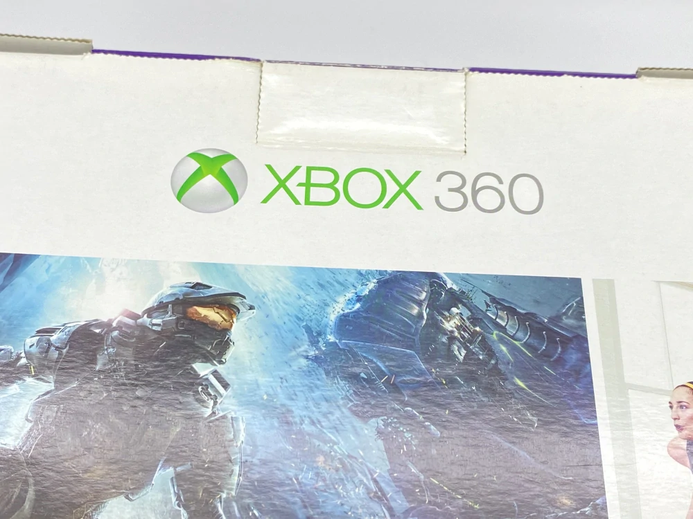 Xbox 360E + Kinect Krabica (250GB)