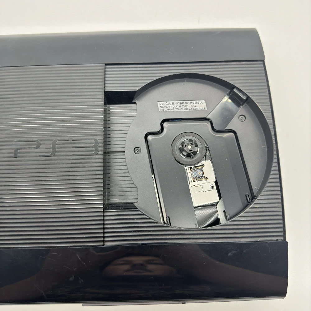 Playstation 3 (Superslim) (12GB)