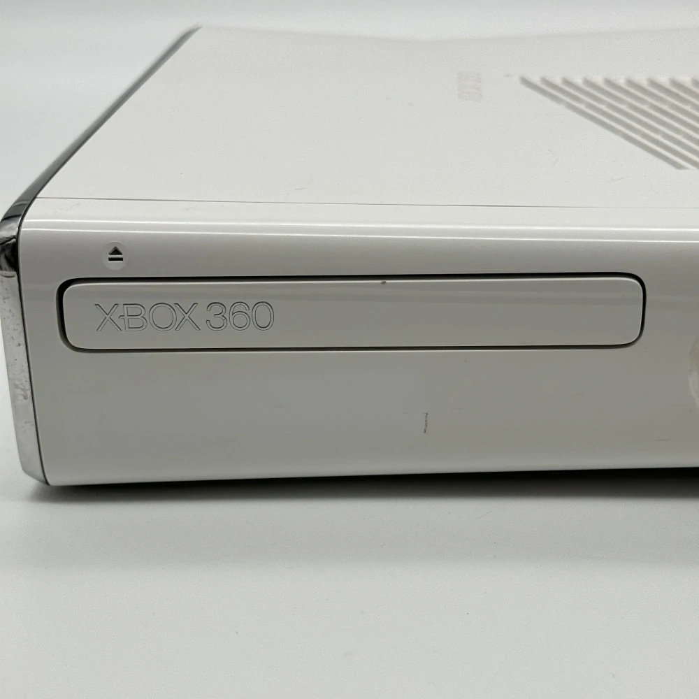 Xbox 360 Slim (biela)