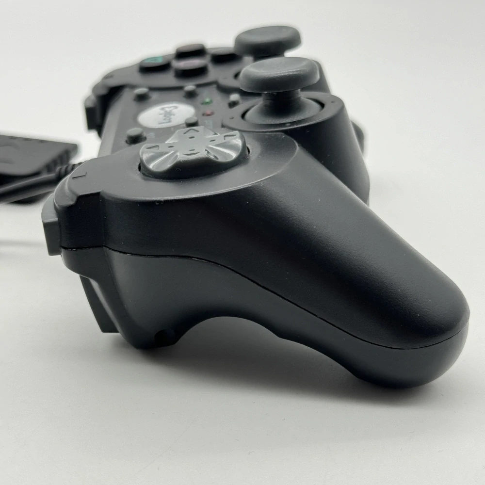 Playstation 2 ovládač (značka Logic3)