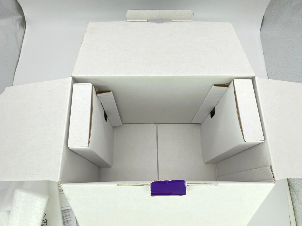 Xbox 360E + Kinect Krabica (250GB)