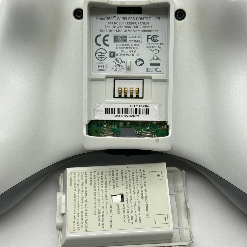 Xbox 360 ovládač (biely)
